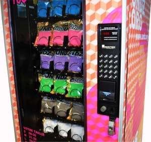underwear-vending-machine